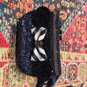 Disney Cruise Line Loungefly Minnie Mouse Blue Sequin Fanny Hip Pack